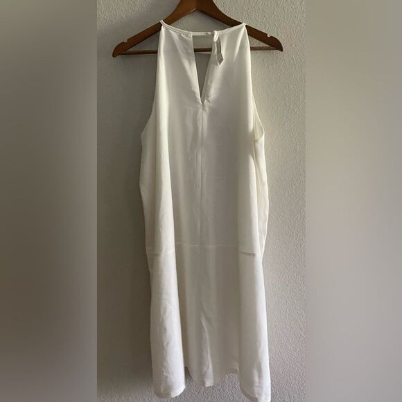 NWT Maurices Woman White Sheer Keyhole Shift Dress XXL Plus Summer Lightweight - Picture 6 of 6